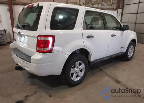 2008 Ford Escape Xls/Xls Manual from USA, damaged, VIN 1FMCU02Z88KD83565